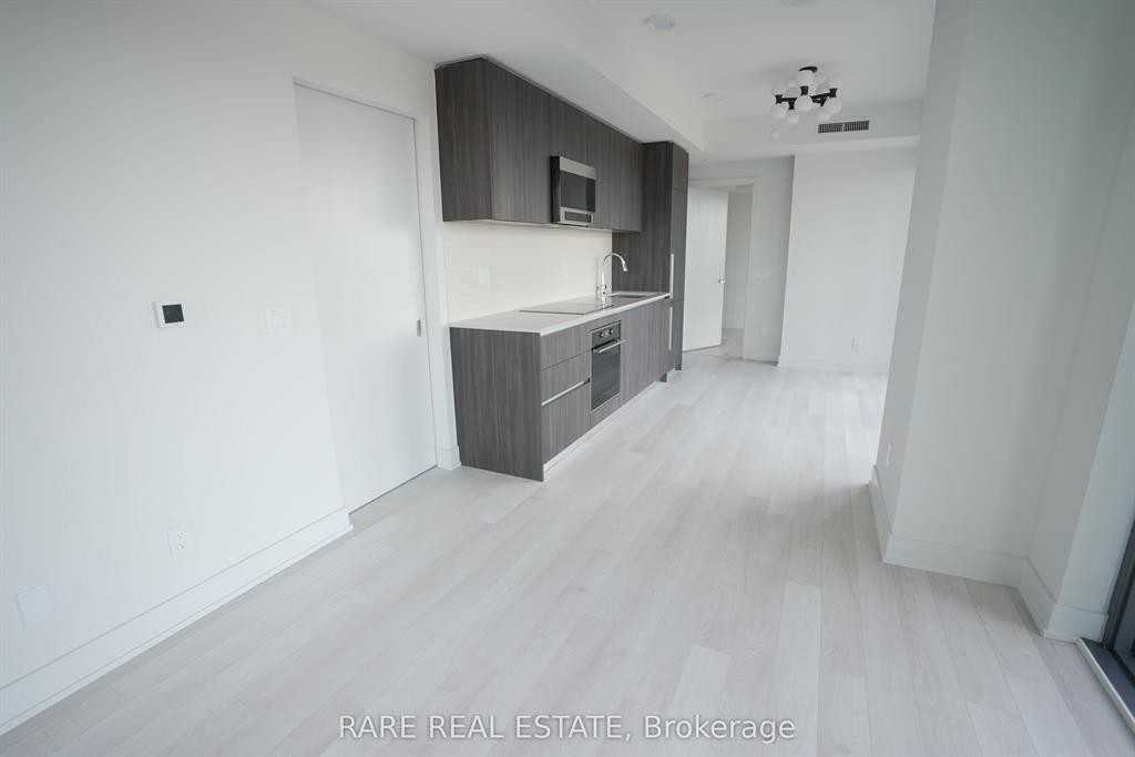 8 Cumberland Street #2502 - Photo 4 of 12