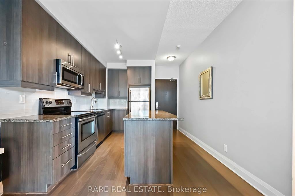 1185 The Queensway #206 - Photo 5 of 17