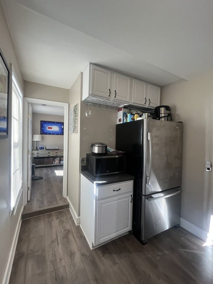710 Forrest Dr #1 - Photo 5 of 27