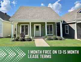 915 Ne Heights Ln - Photo 1 of 1