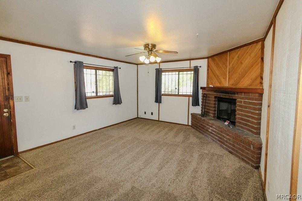 376 Santa Barbara Ave - Photo 3 of 26
