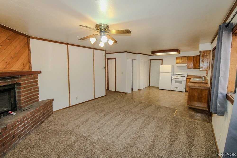 376 Santa Barbara Ave - Photo 4 of 26
