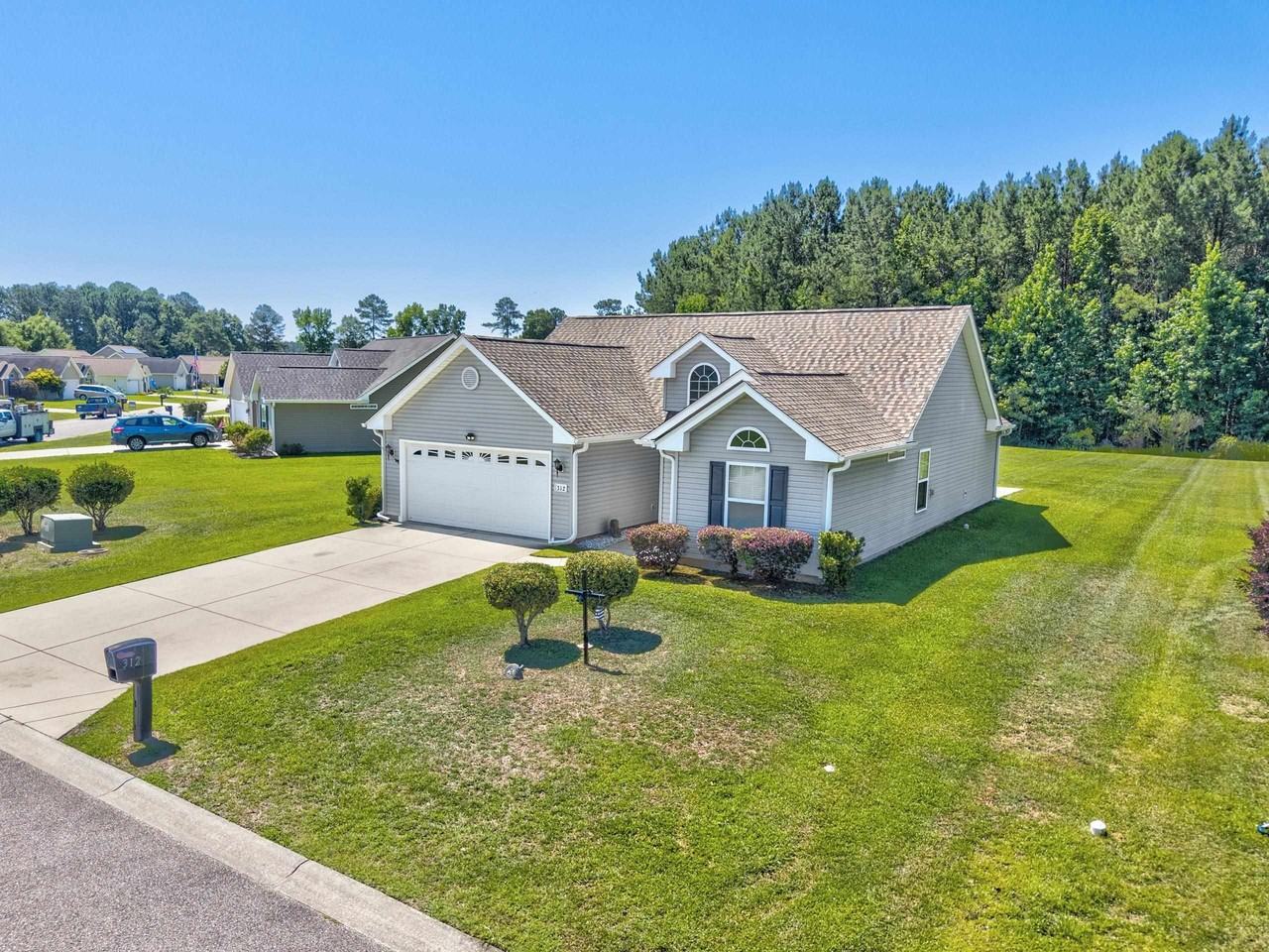 312 Carolina Springs Ct - Photo 2 of 43