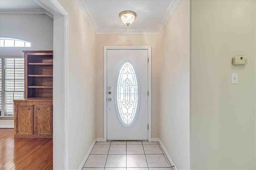 6330 Penny Ln - Photo 3 of 39