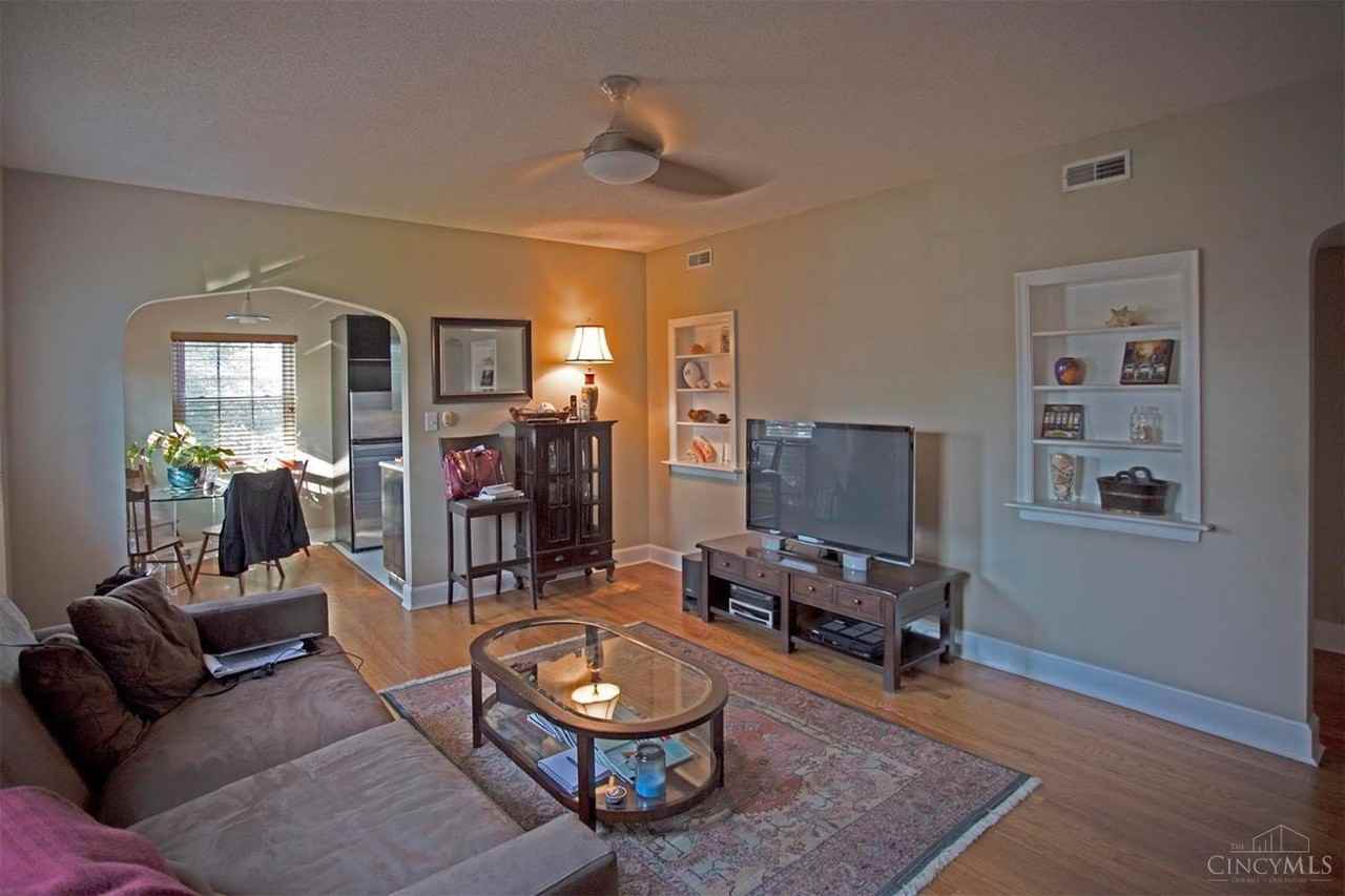 3633 Ault Park Ave #4 - Photo 5 of 10