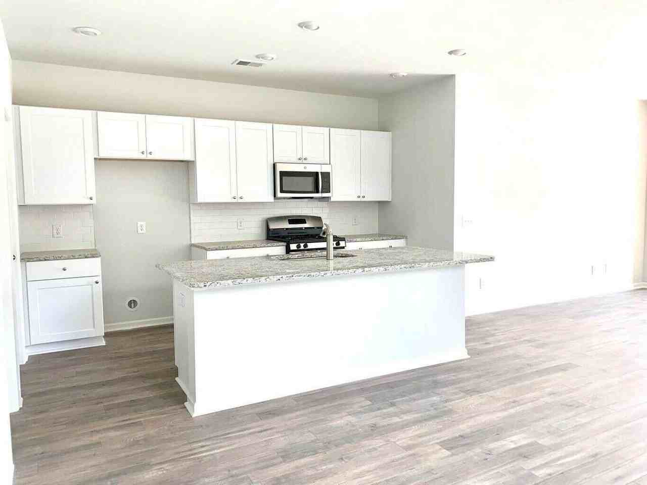 351 Matuskovic Dr - Photo 2 of 25