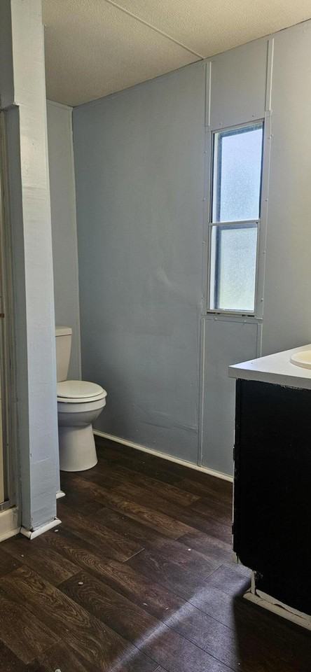 211 Hayden St - Photo 6 of 8