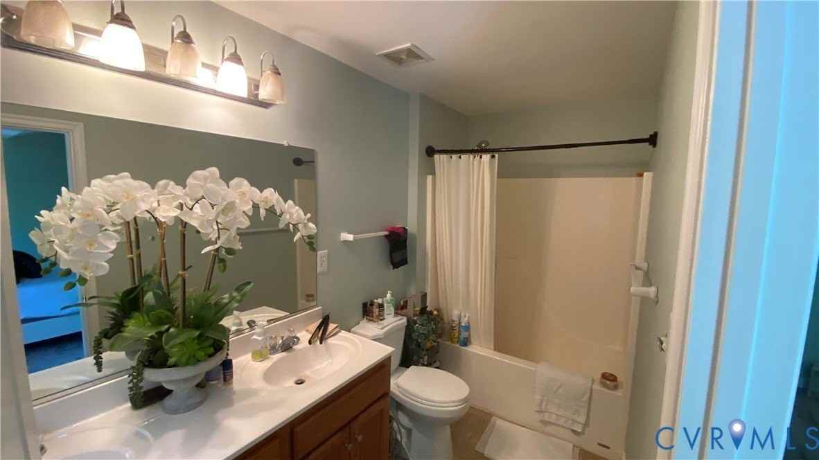 11353 Abbots Cross Ln - Photo 5 of 12