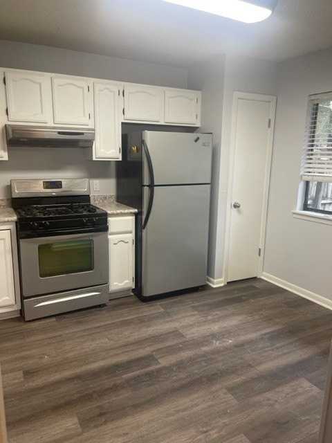 2908 Alpine Pl - Photo 7 of 27