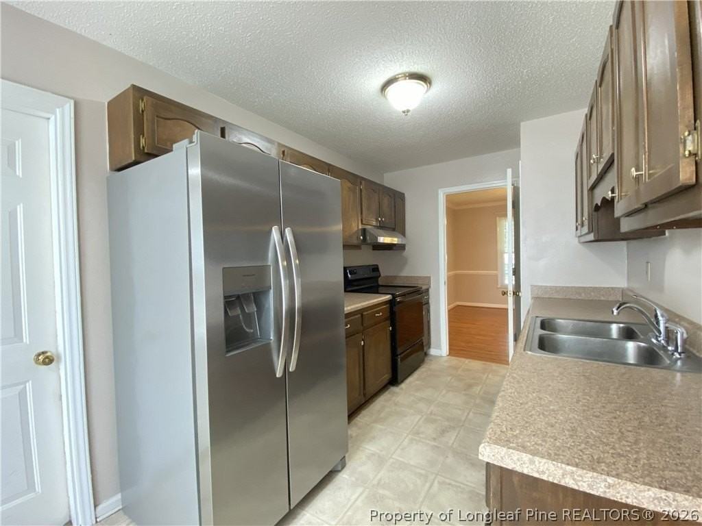 21 Pineridge Dr - Photo 5 of 19
