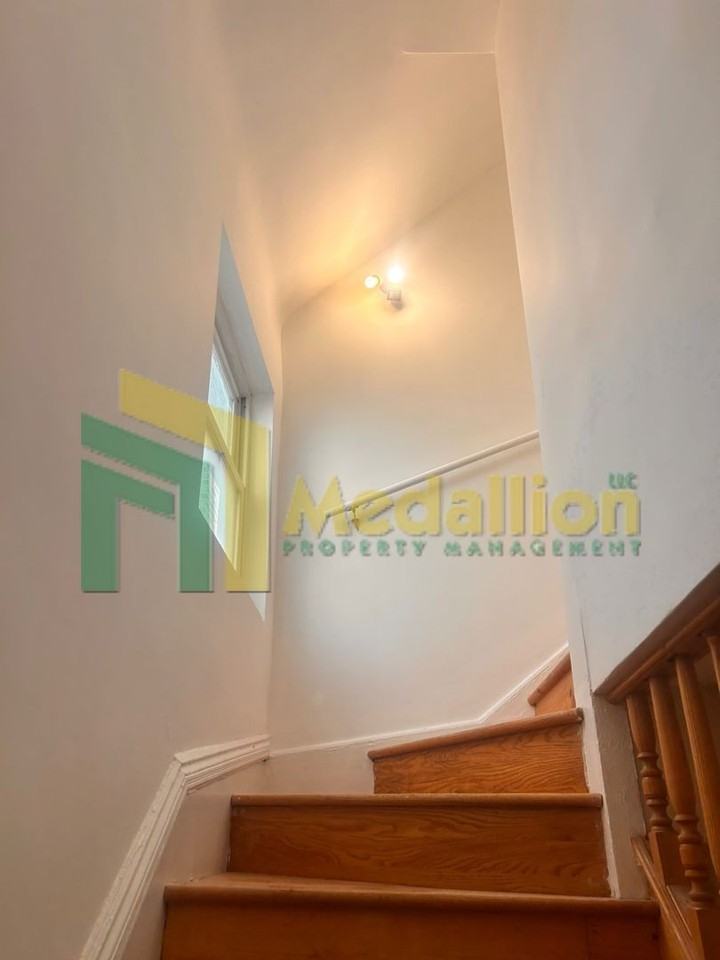 4700 W Monroe St #2 - Photo 3 of 17