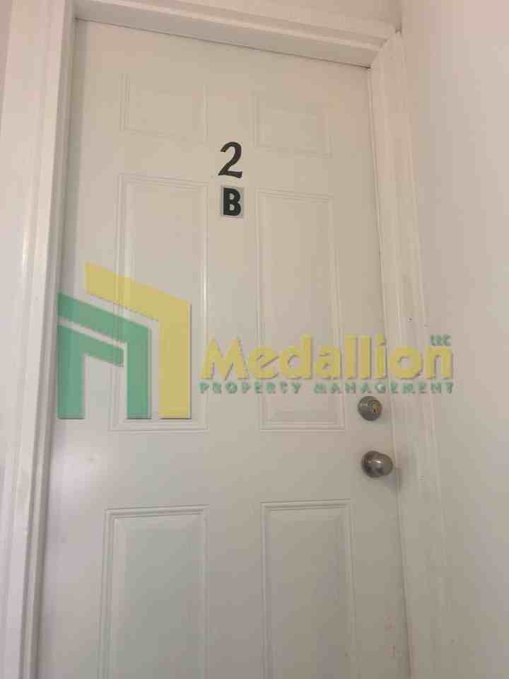 4700 W Monroe St #2 - Photo 4 of 17