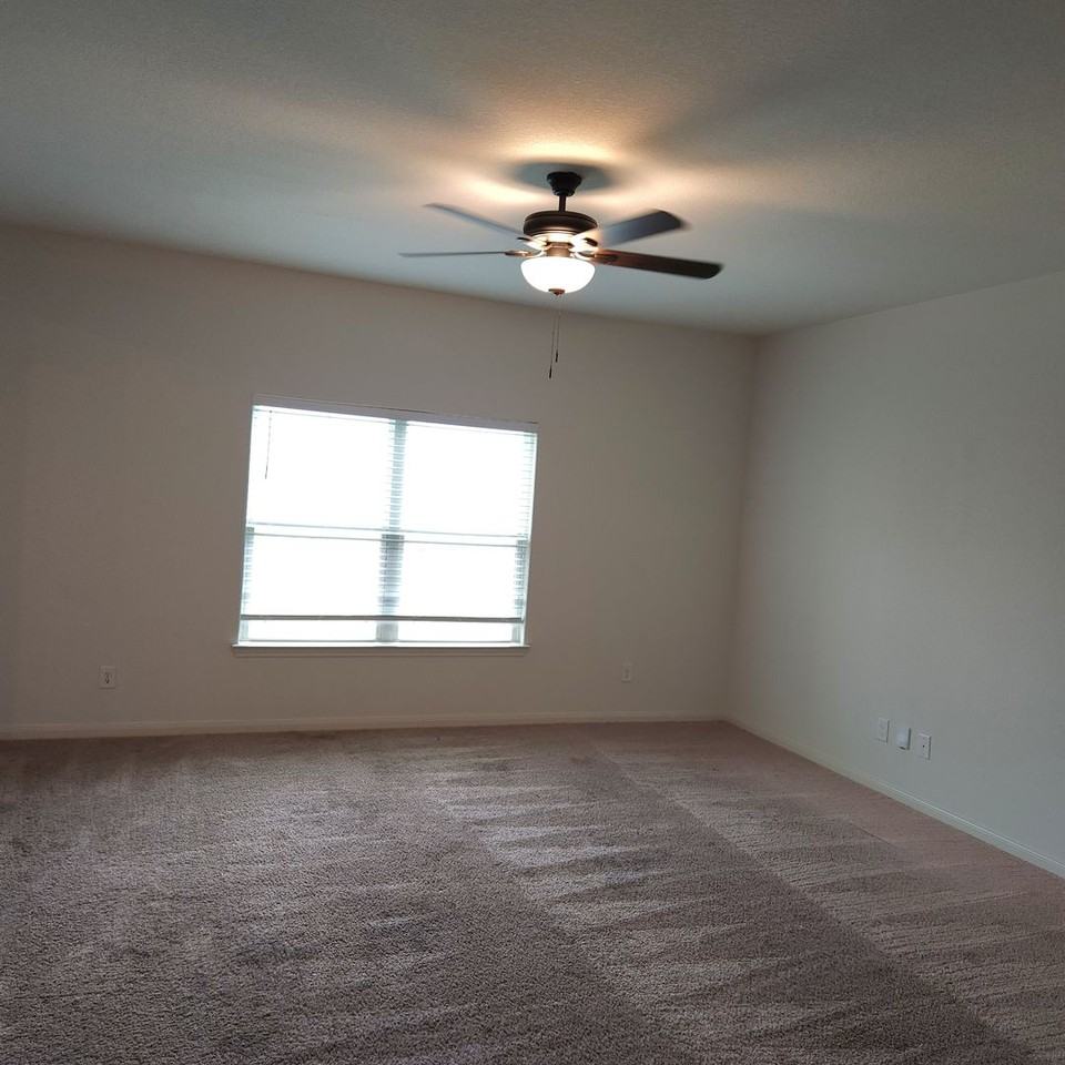 3006 Citron Gdn - Photo 5 of 22