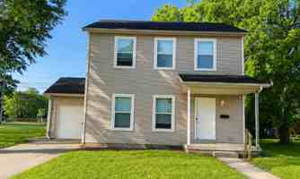 featured image of 545 W Grand Ave