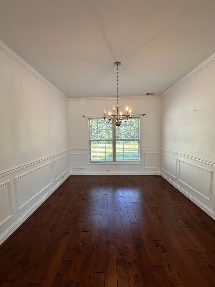 8909 Gentlewind Way - Photo 6 of 42
