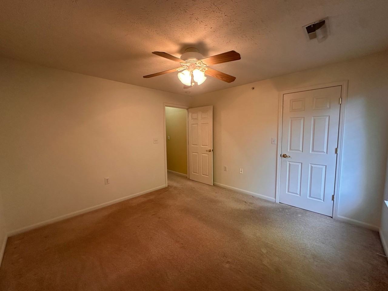 6500 Matalin Pl #310 - Photo 4 of 20