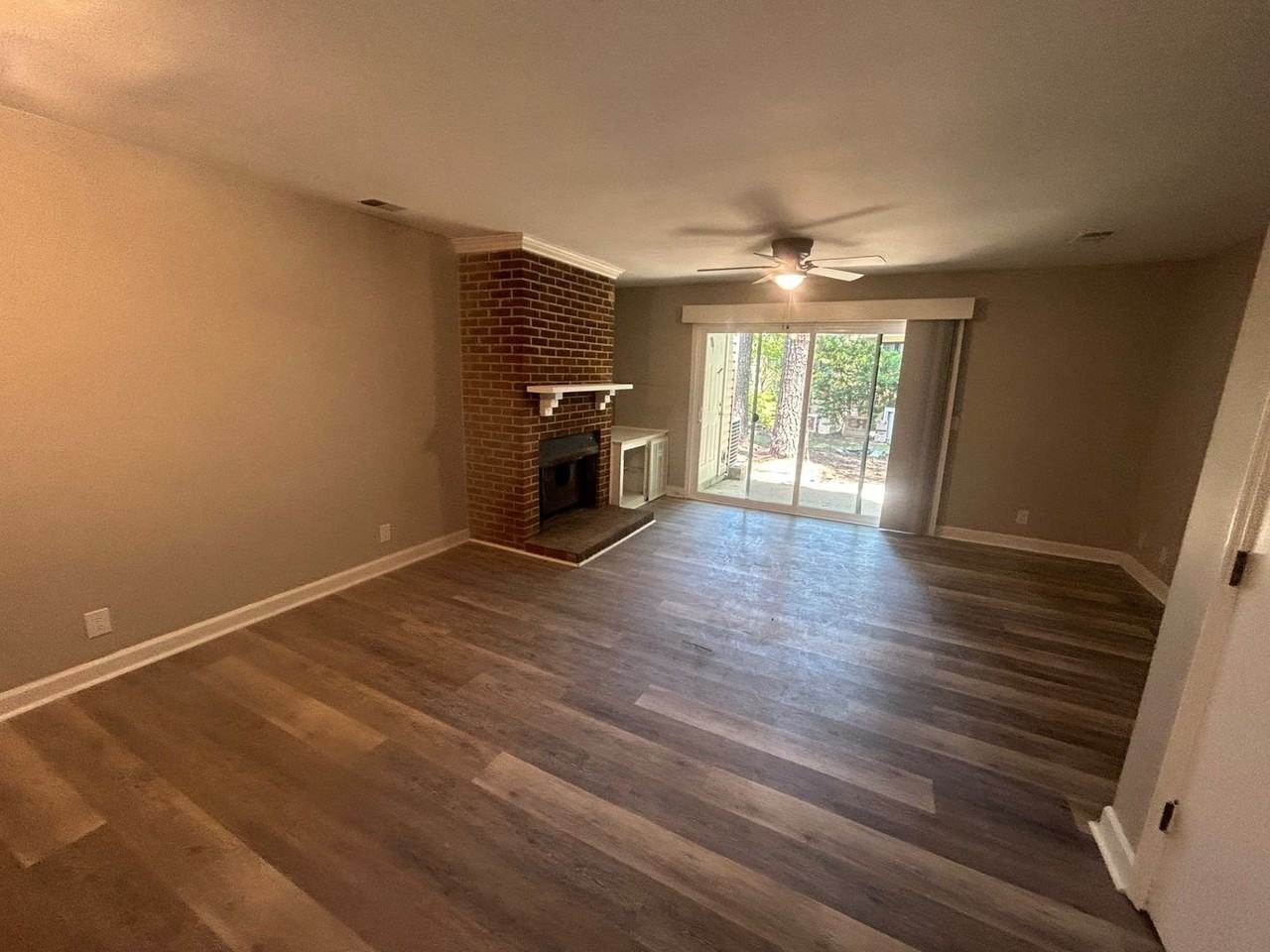 240 Jamil Rd - Photo 2 of 24