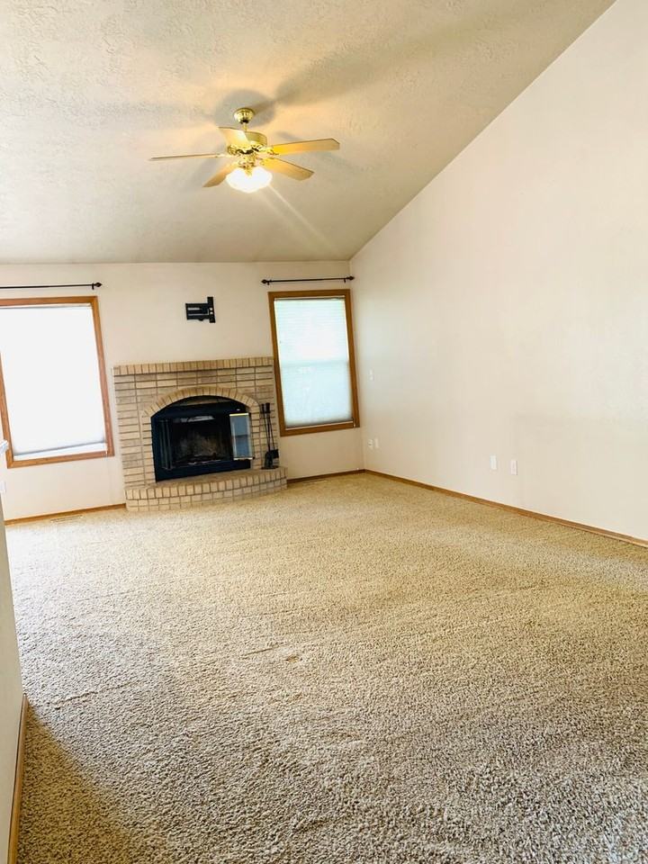 7456 W Limelight Ct - Photo 3 of 17