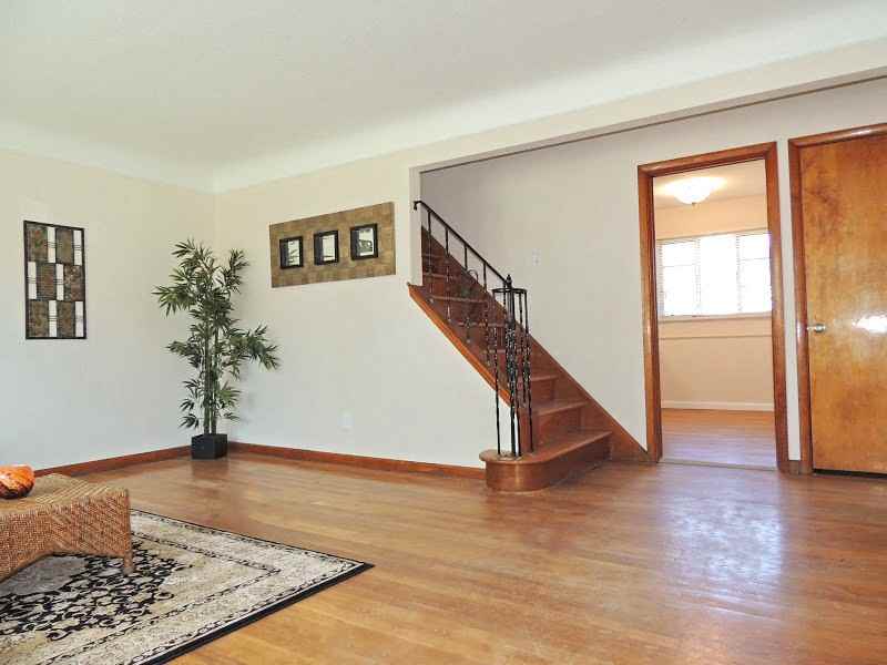 245 E 262nd St - Photo 2 of 17
