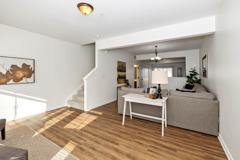 542 W Main St - Photo 1 of 1