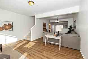 542 W Main St - Photo 1 of 1