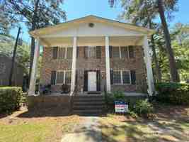 featured image of 508 Deerwood St