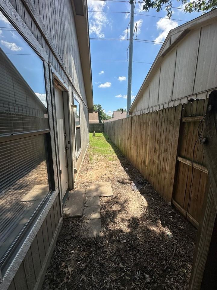 505 W Quantico St - Photo 3 of 16