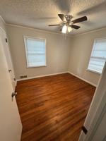 featured image of 3915 E 38th St