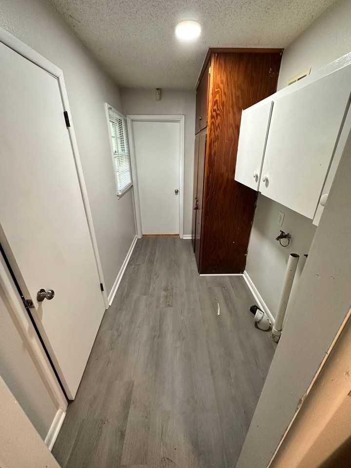 3915 E 38th St - Photo 5 of 7