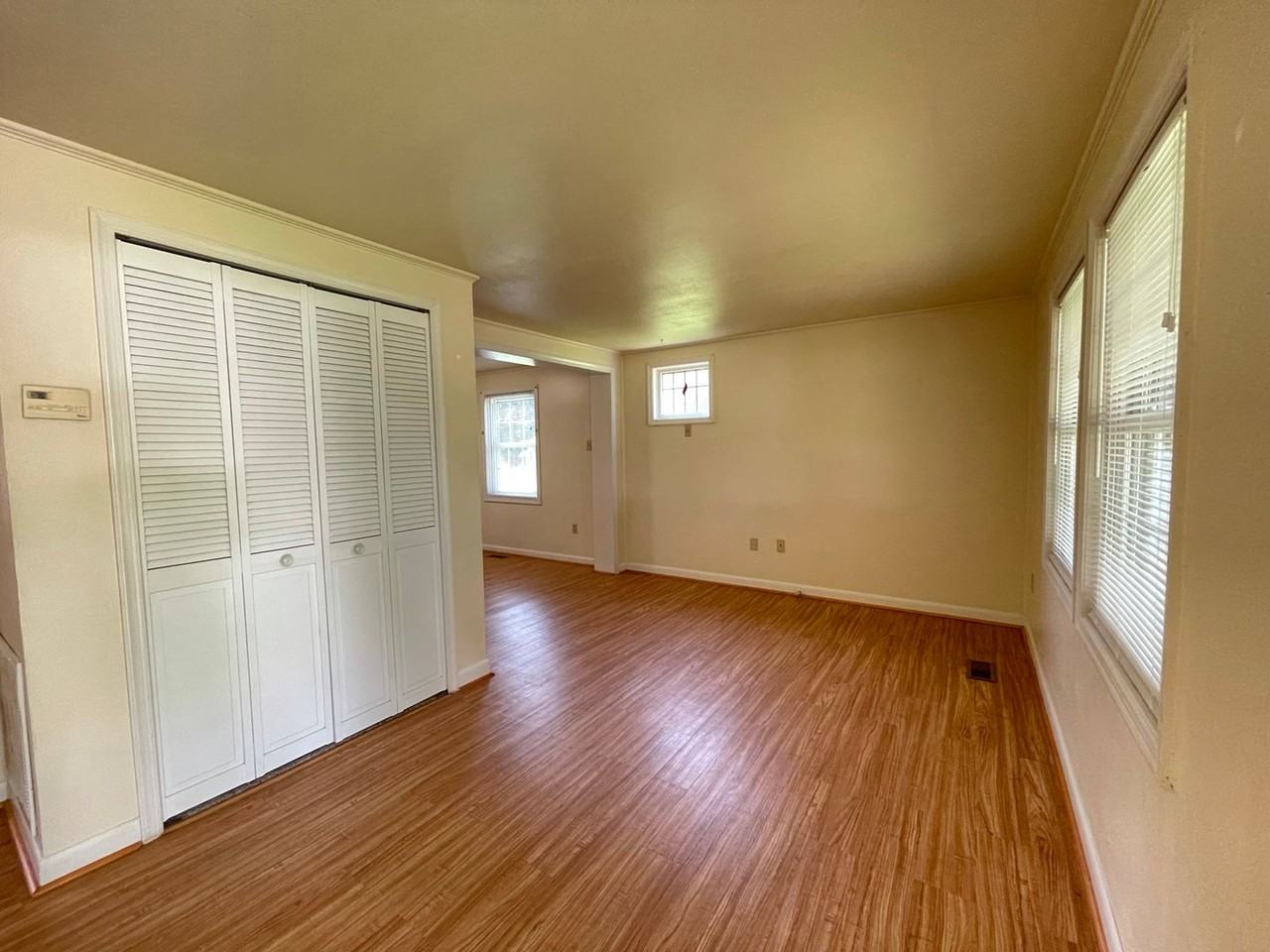 108 Montgomery St - Photo 3 of 9