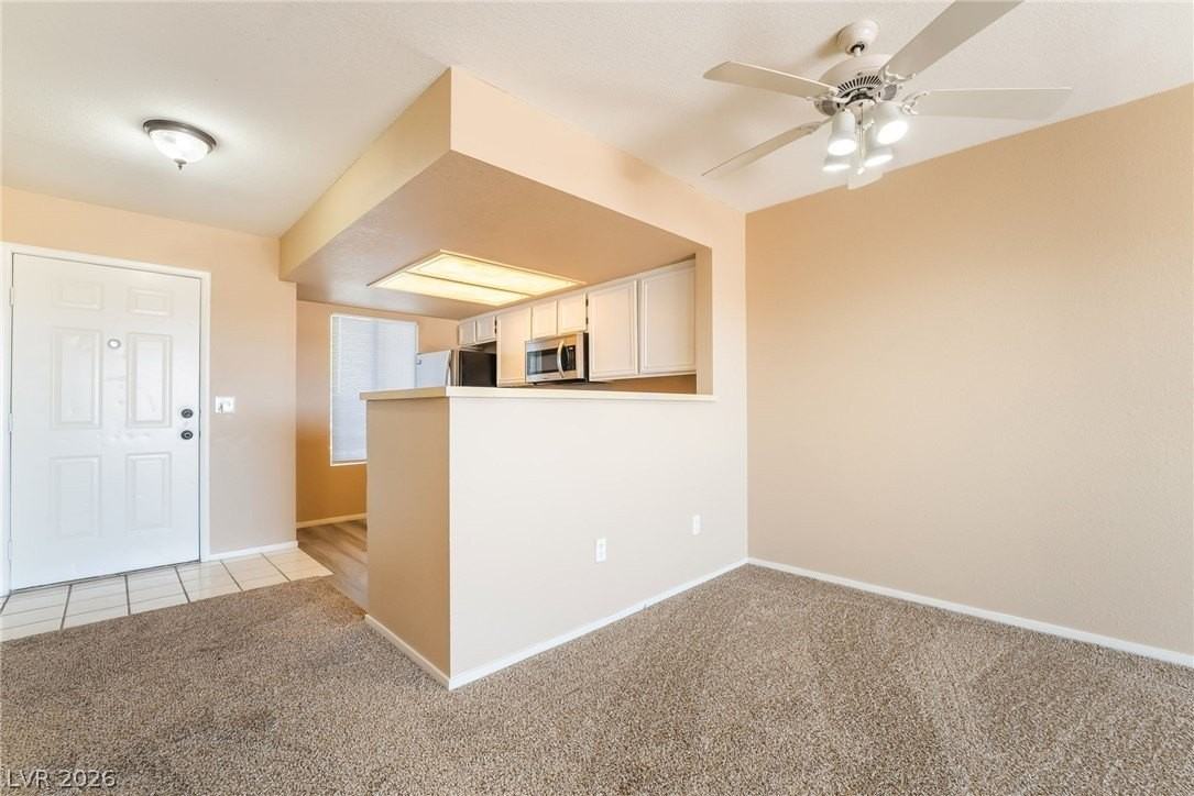 8070 W Russell Rd #2024 - Photo 7 of 19