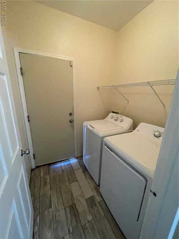2303 Radiant Beam Ave - Photo 6 of 19