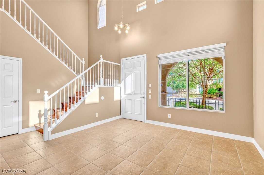 11757 Del Sur Ave - Photo 5 of 38
