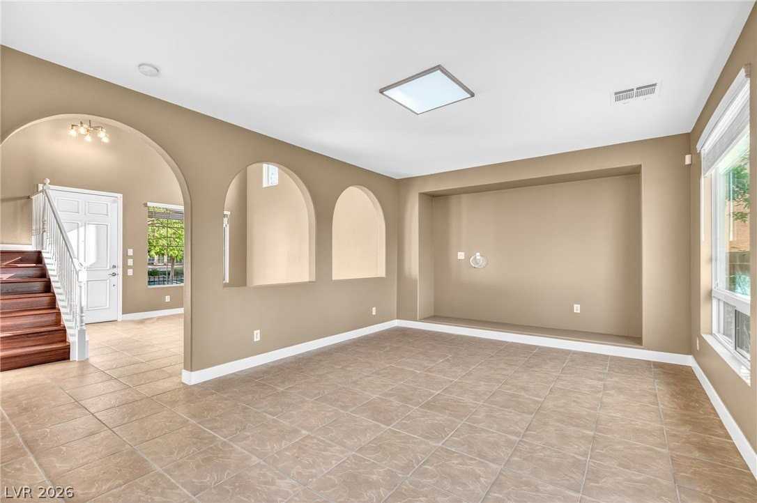 11757 Del Sur Ave - Photo 7 of 38