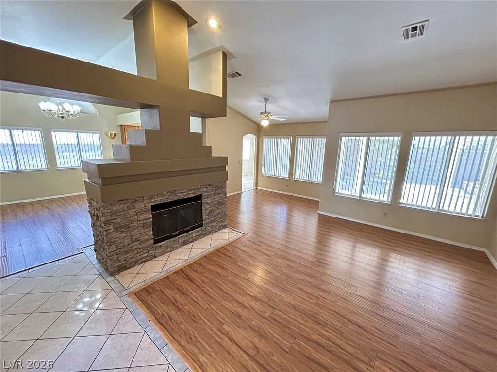 4552 Bradpoint Dr #0 - Photo 5 of 50