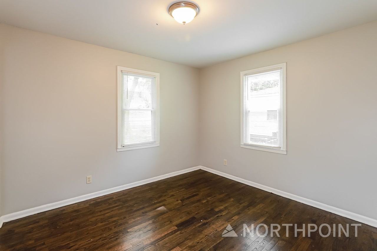 7937 N Jefferson St - Photo 7 of 16