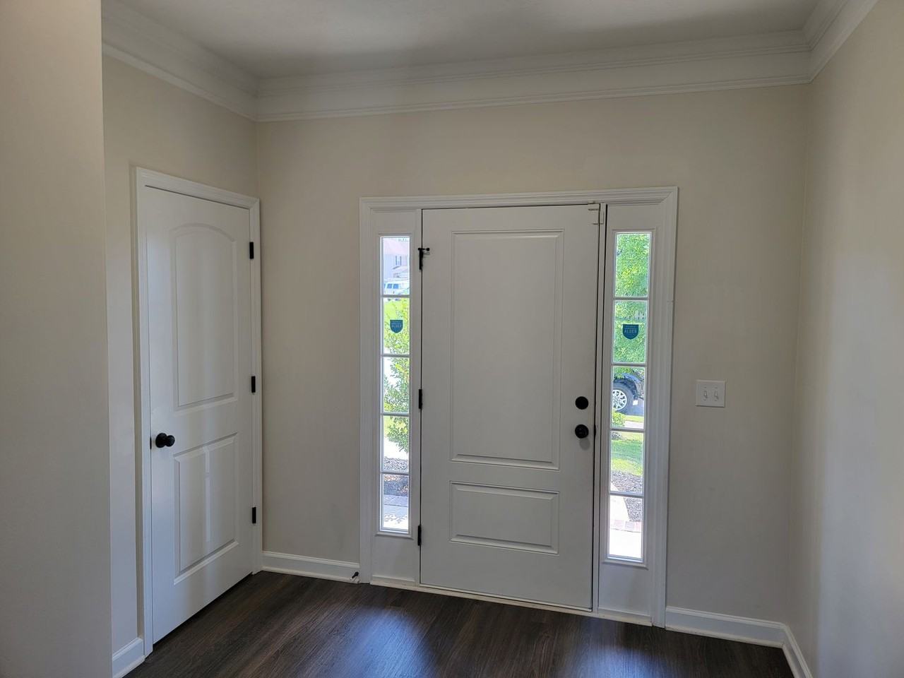 6026 Clifford St - Photo 2 of 29