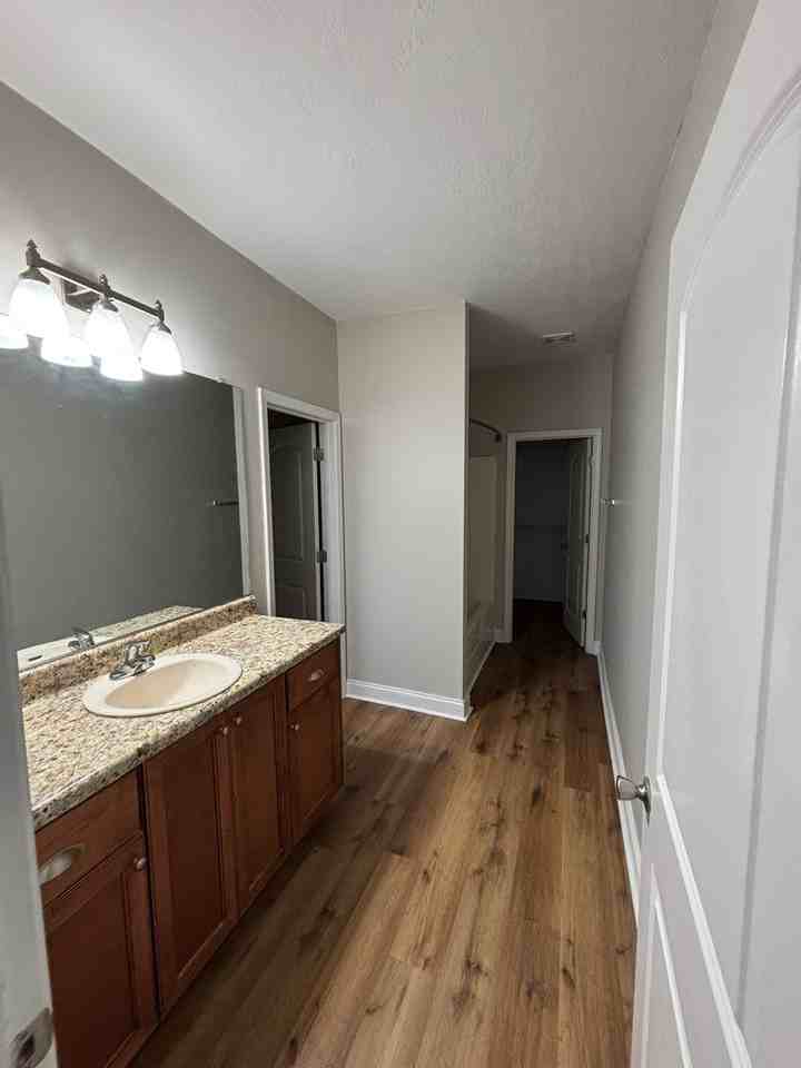 333 High Meadows Pl - Photo 6 of 11