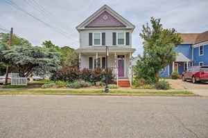 featured image of 234 Washington St