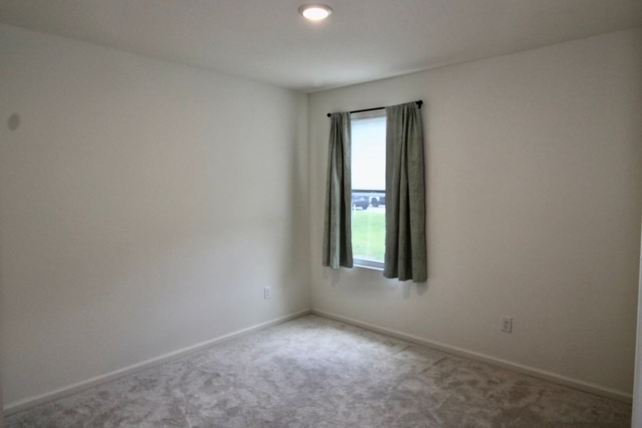 205 Landing Blvd - Photo 6 of 20