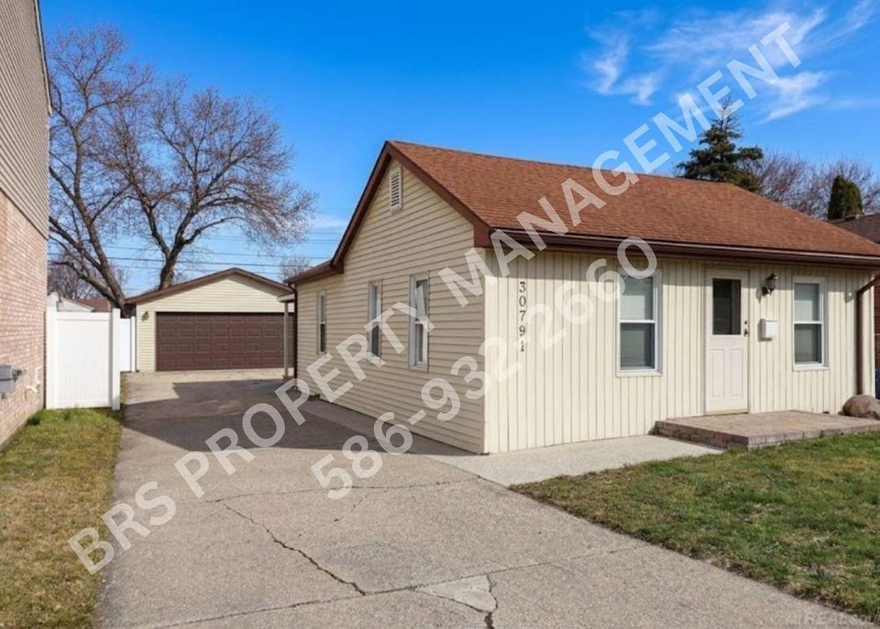 30791 Alger Blvd - Photo 2 of 15
