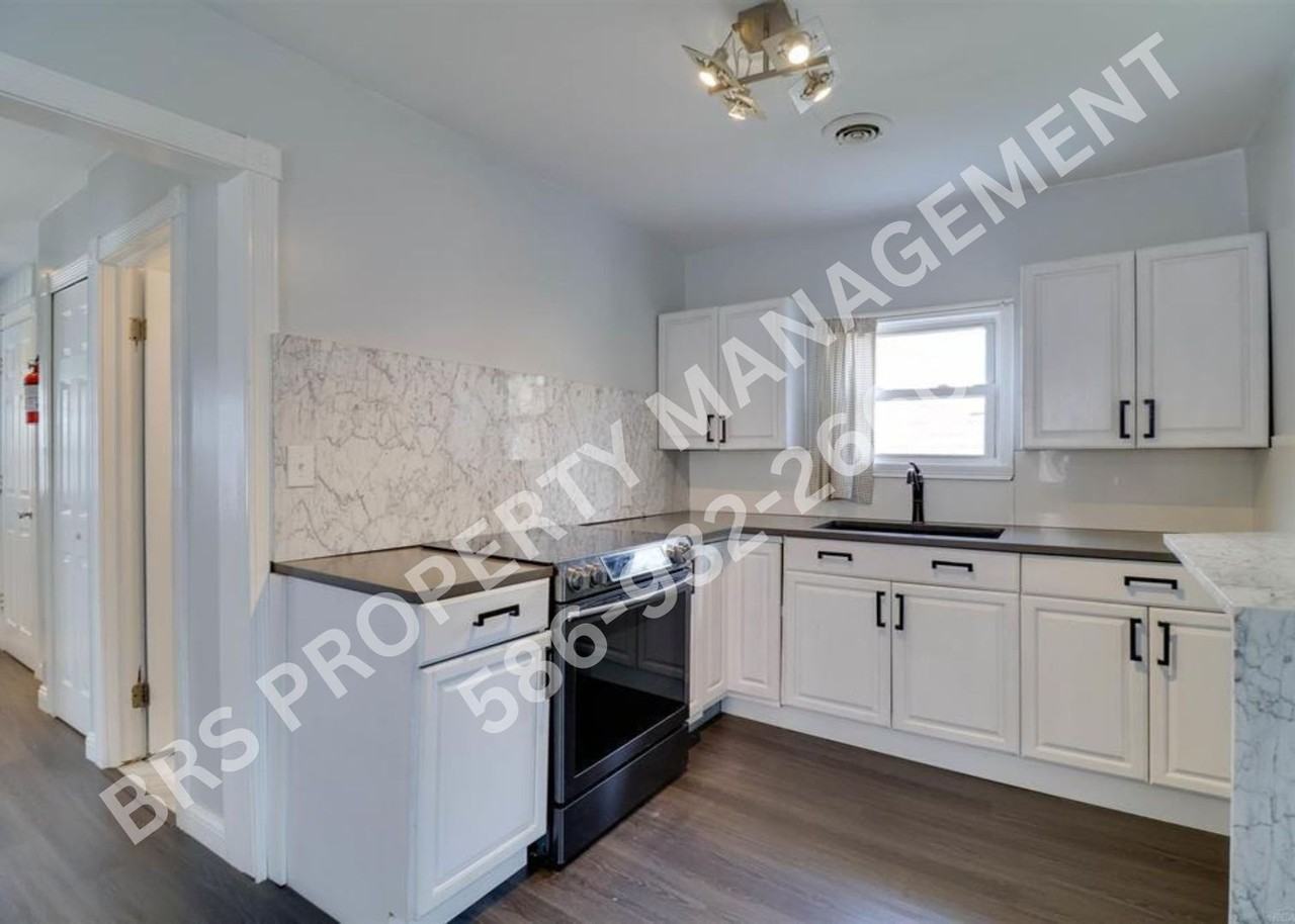 30791 Alger Blvd - Photo 4 of 15