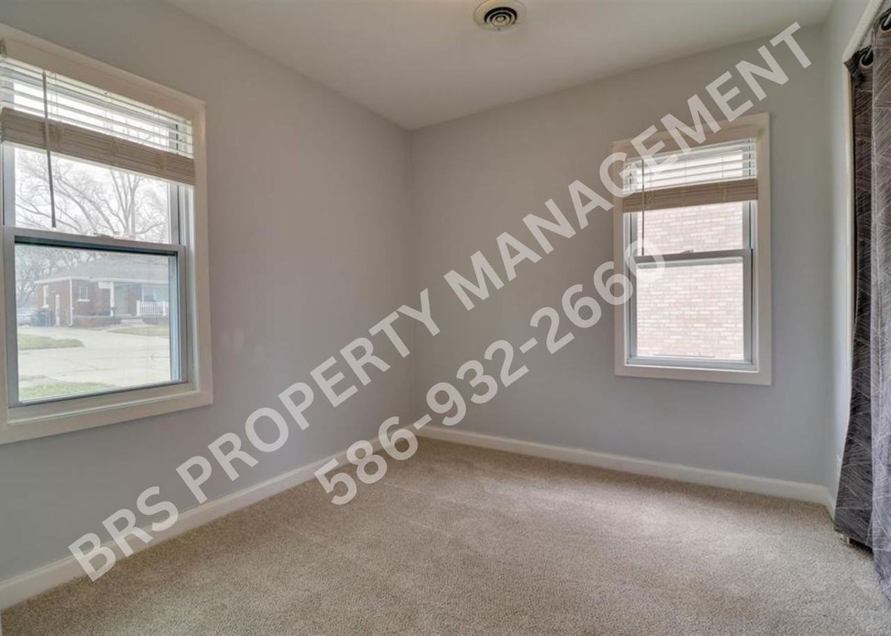 30791 Alger Blvd - Photo 6 of 15