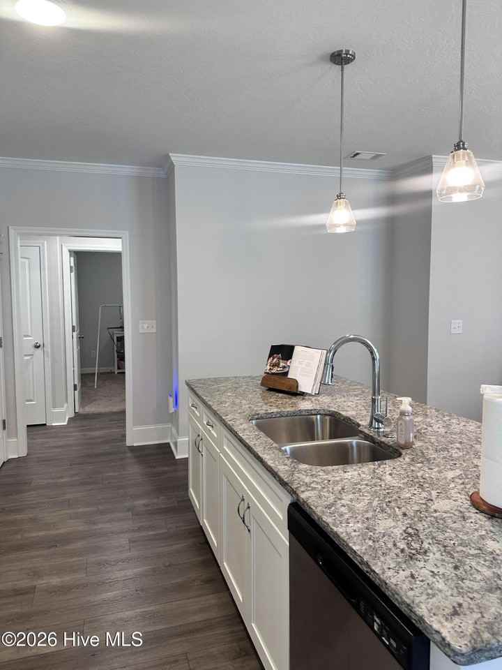8298 Bannock Cir - Photo 6 of 49