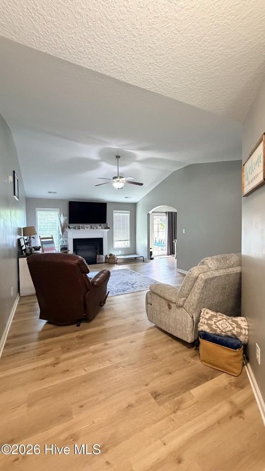 129 Regatta Way - Photo 7 of 28