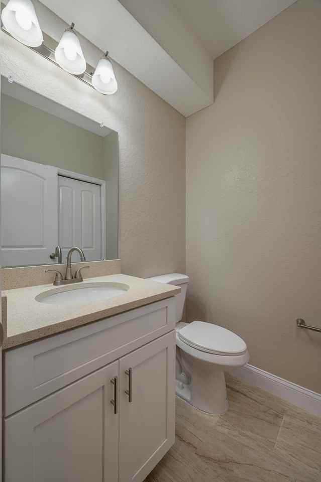 1035 Oak Hammock Dr #1 - Photo 3 of 21