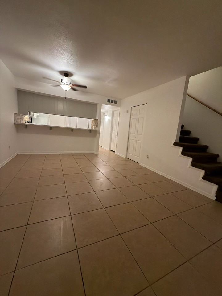 1784 S Fairway Cir #1 - Photo 3 of 8