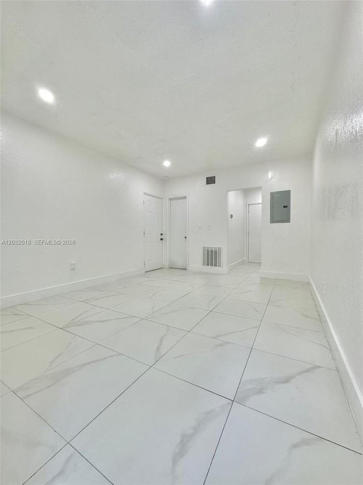 156 Nw 62nd St #1 - Photo 7 of 12
