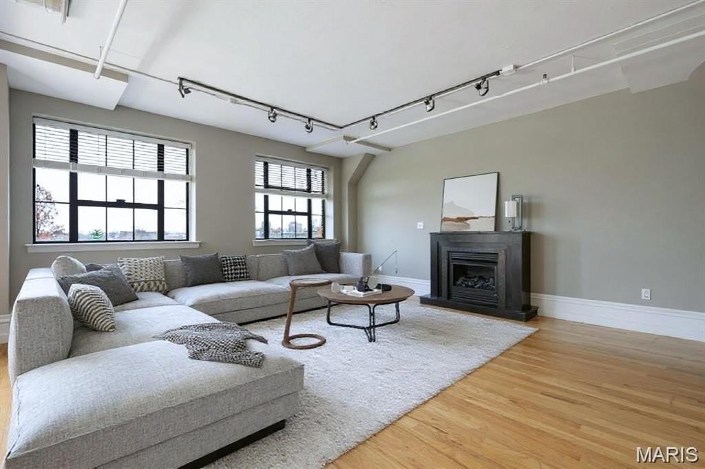4901 Washington Blvd #4B - Photo 5 of 22