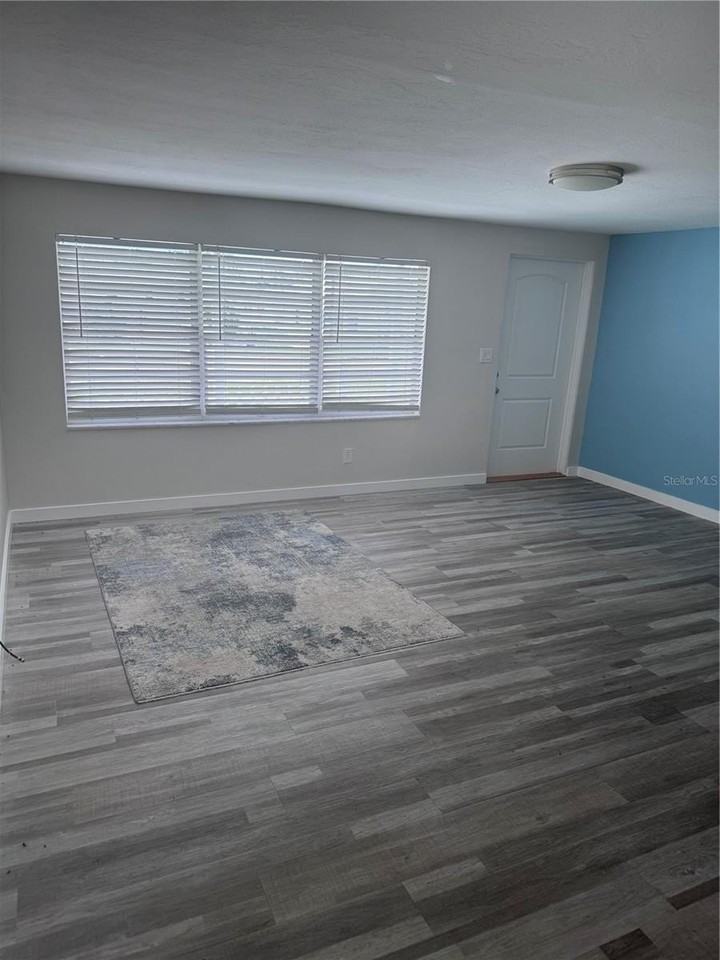 4607 103rd Street Ct W - Photo 5 of 17